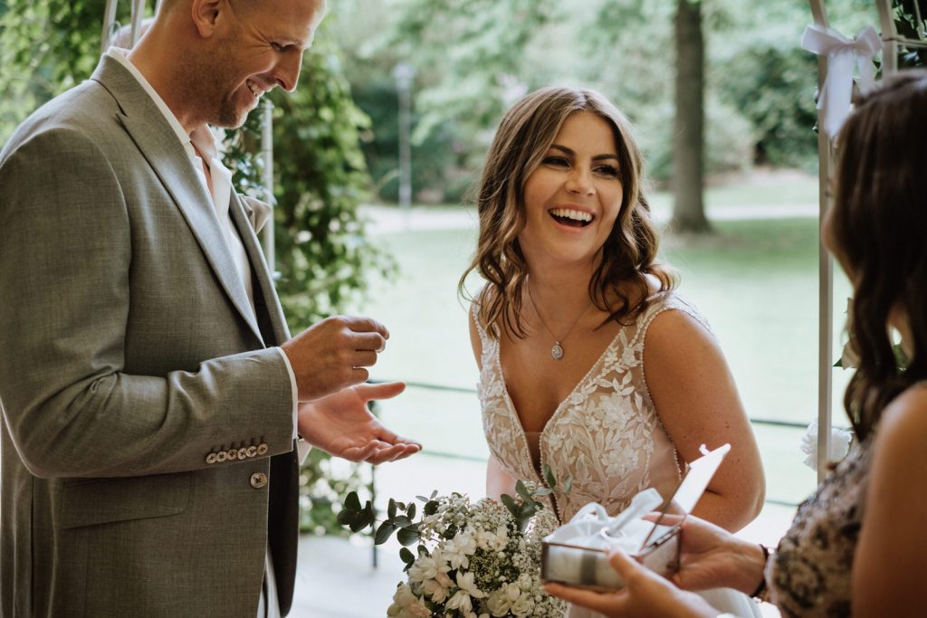 freie Trauung im Pavillon im Schlossgarten in Münster