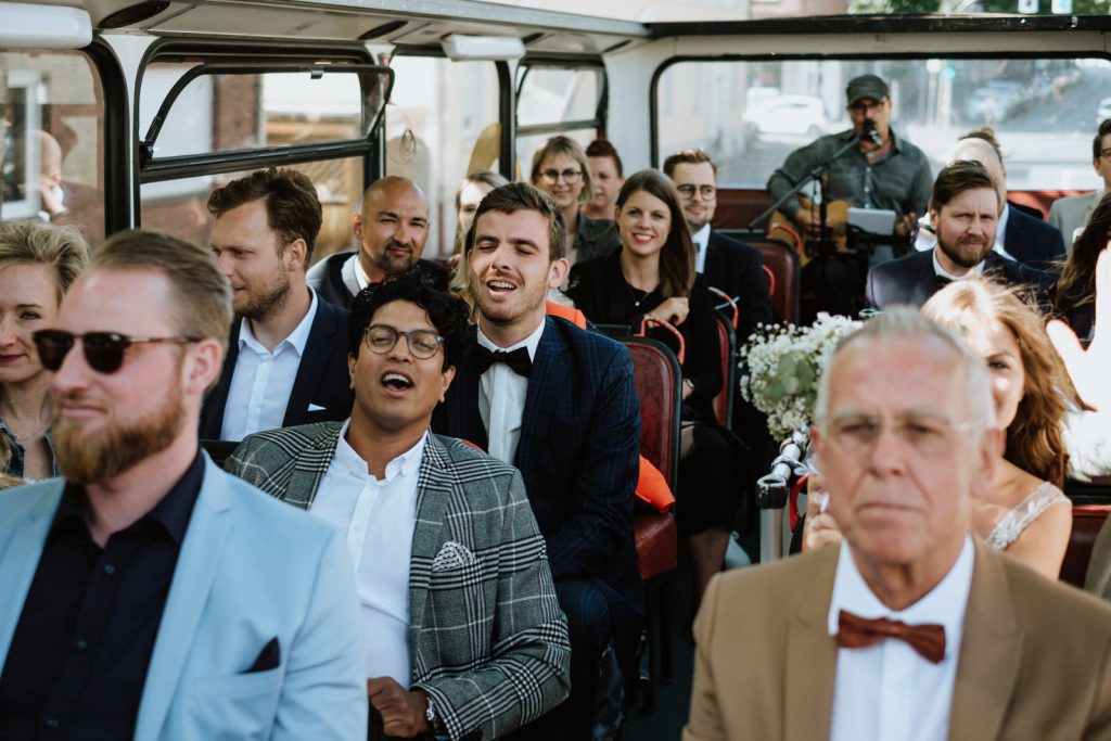 Hochzeit mit Busfahrt im Münsterländer