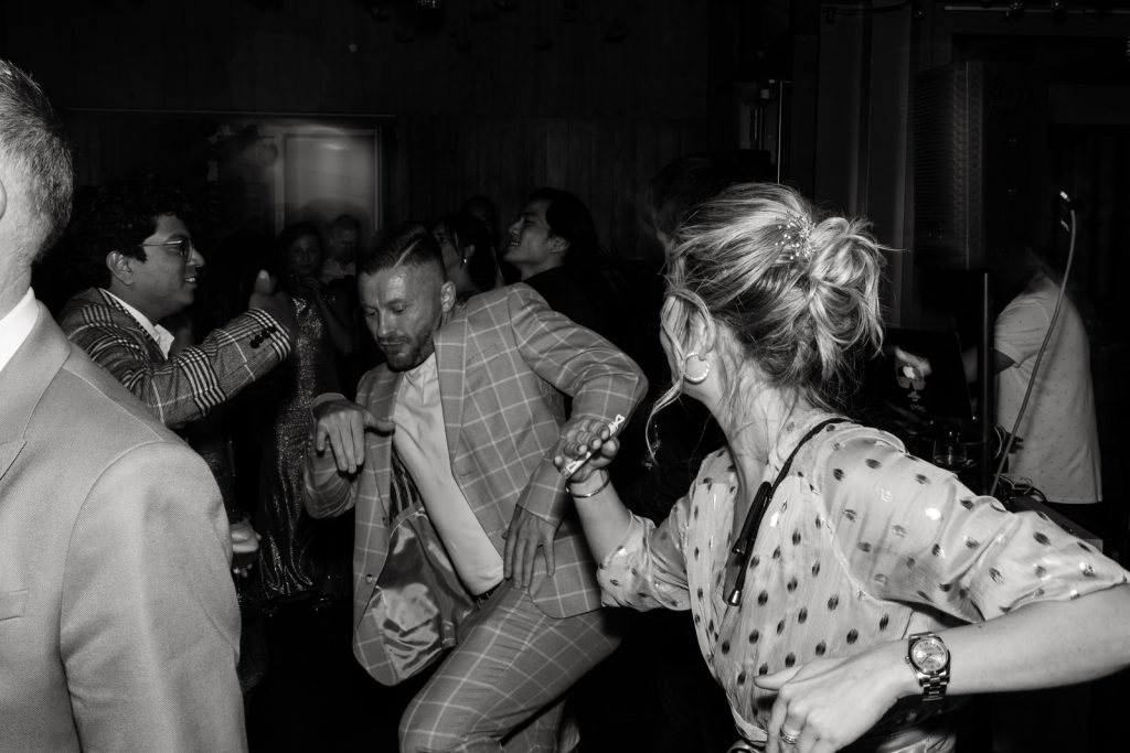 Hochzeitsparty in der Hafenkäserei in Münster