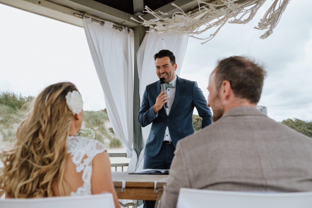 Freie Trauung Hochzeit Renesse mit Martin Fett von martinredet.de